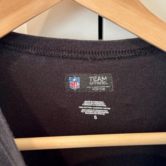 NFL Pittsburgh Steelers Womens T-Shirt Vintage Size Small Black Yellow Graphic - Picture 3 of 6